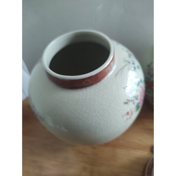 Vintage Japanese Ceramic Peacock Ginger Jar by Satsuma 6" - Picture 4 of 16